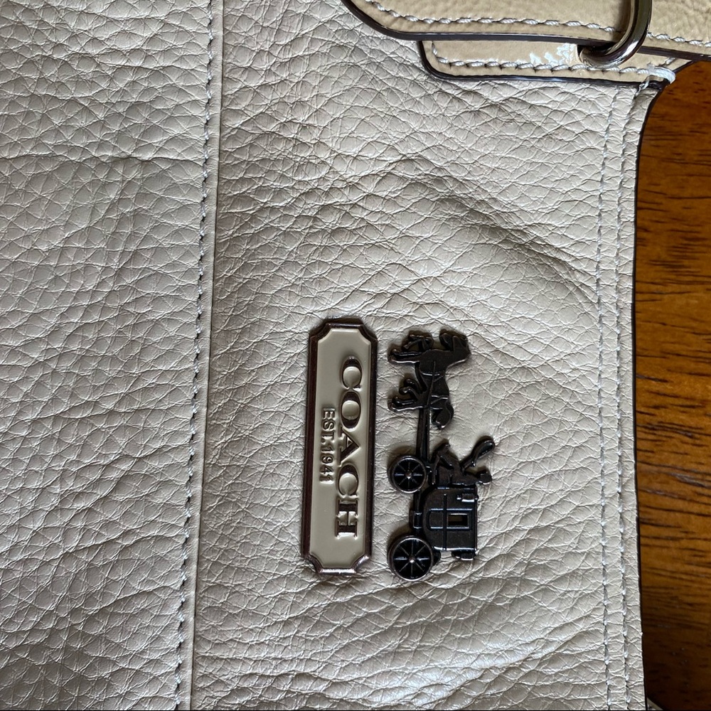 Coach Purse - Picture 2 of 6